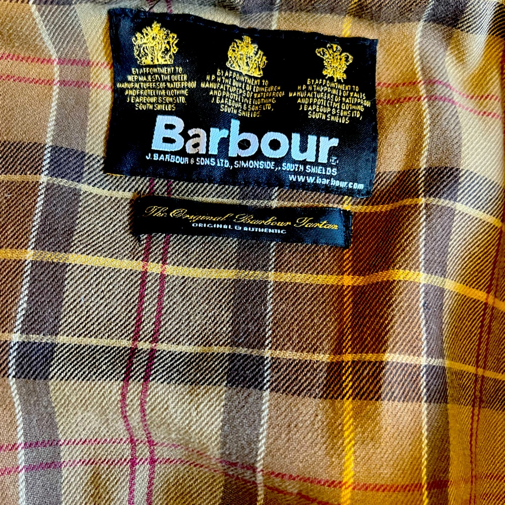 Vintage Barbour Jacket !!! Awesome. Size Med